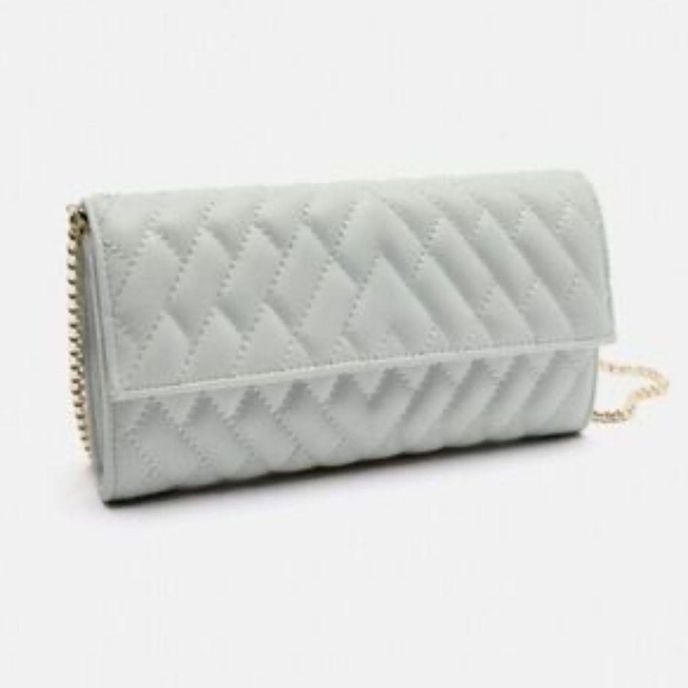 Zara Silver Gold Robe Chain Quilted
Crossbody Bag